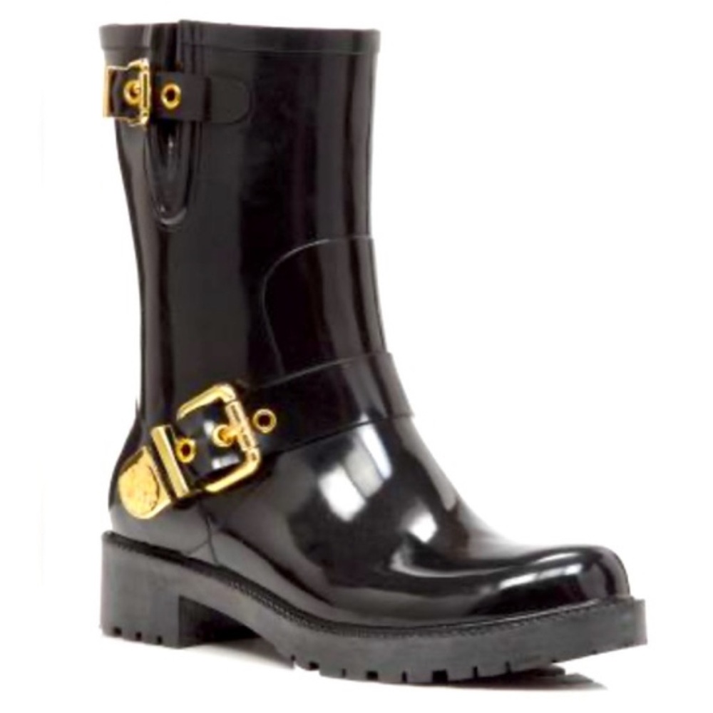 Vince Camuto rubber boots
